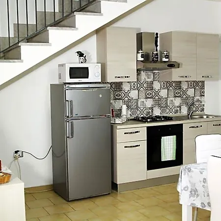 Dimora Pompeiana Bed & Breakfast 3*